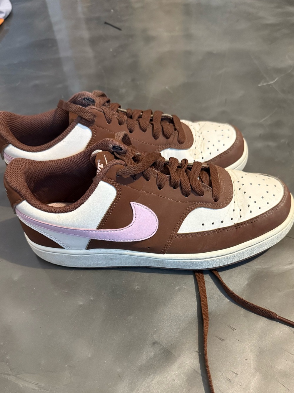 Nike Brown, White & Pink Low-Top Sneakers